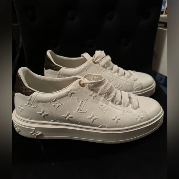 Louis Vuitton Shoes Louis Vuitton Time Out Sneaker White